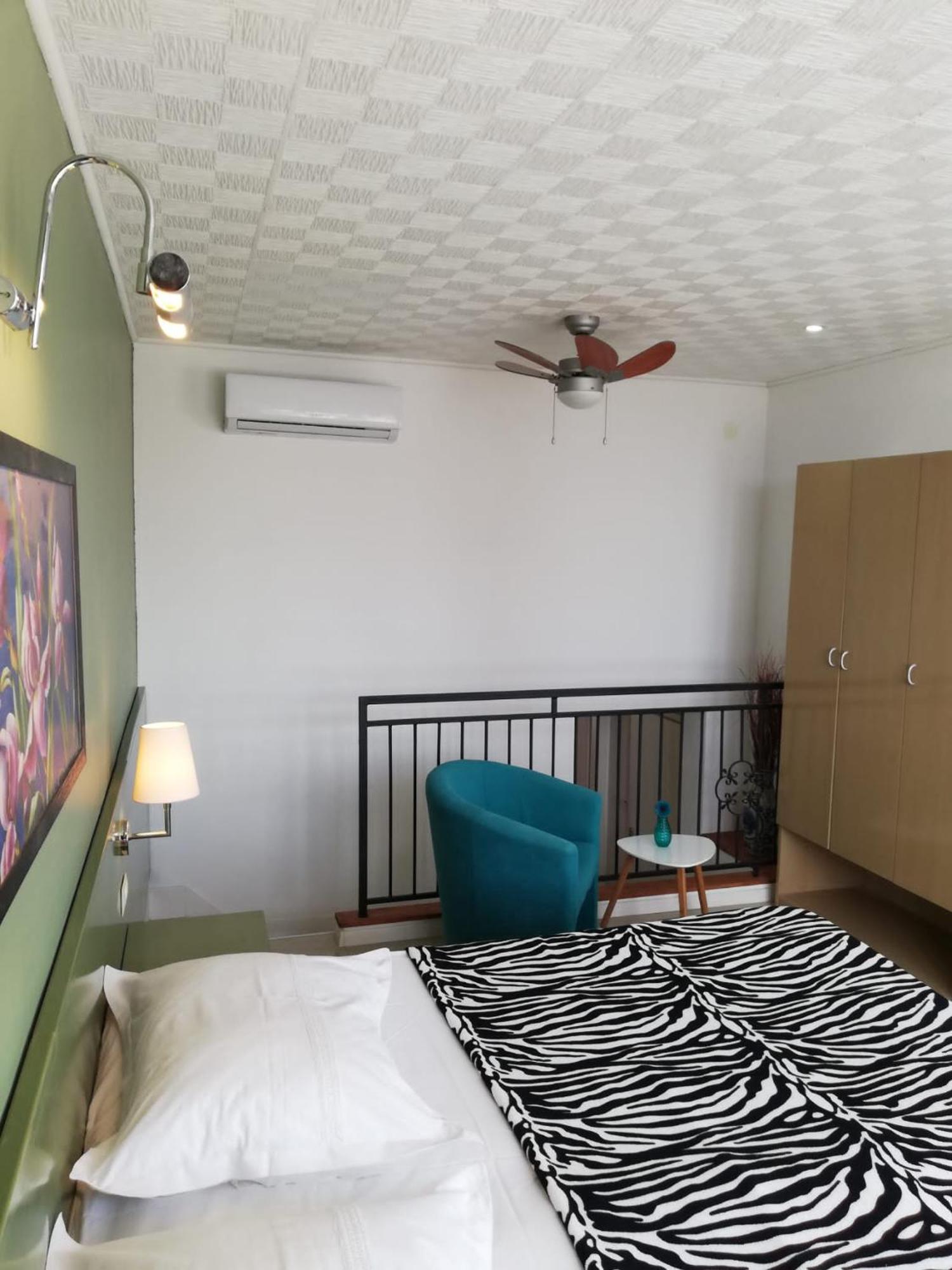 Apartmani Mistral Makarska Camera foto